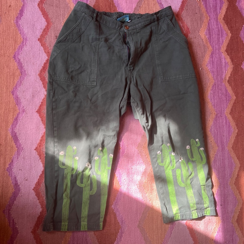 Big Bud Press Dark Gray Pants with Green Cactus Design - Picture 6 of 6